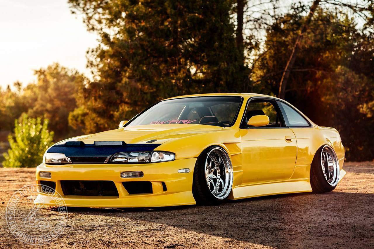 Nissan 240SX Silvia S14 Zenki 1995-1996 Car Hood Bra - Protective Bonnet Cover for S14 Zenki Models - Perfect for Car Shows & Road Trips