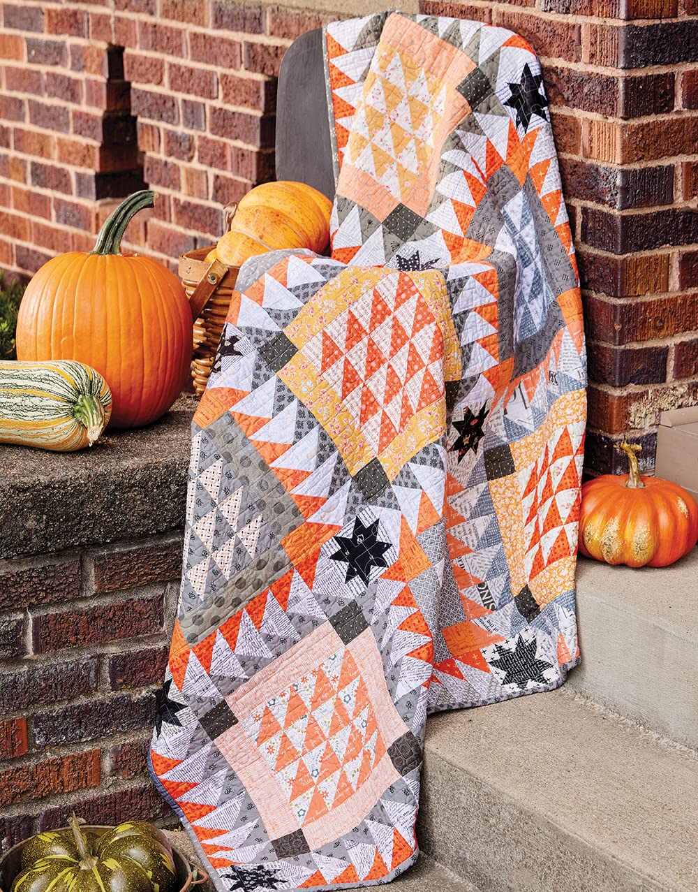 Scrappy Quilts & Mini Pillows - 11 Quilt Designs for Home Decor