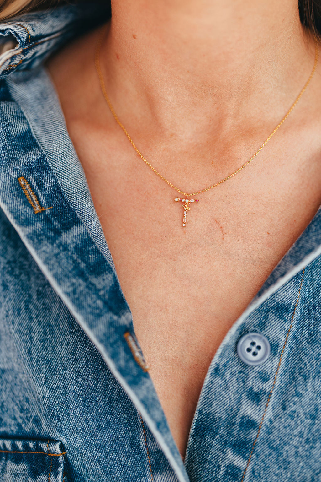 Flutterfly Gold Initial Necklace - Personalized Name Letter Pendant Jewelry for Women - Perfect Gift for Birthday, Anniversary & Valentine's Day