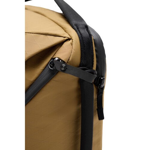 Peak Design Everyday Backpack 30L V2 - Premium Camera & Travel Backpack in Coyote Brown - Perfect for Photographers, Commuters & Outdoor Adventures