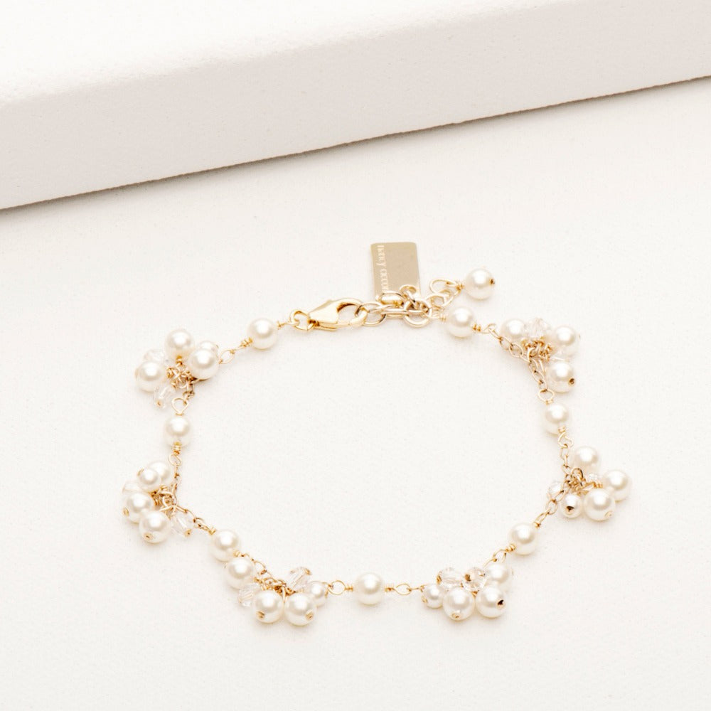 Elegant Dot Freshwater Pearl & Crystal Cluster Bracelet for Women - Perfect for Weddings, Parties & Everyday Wear