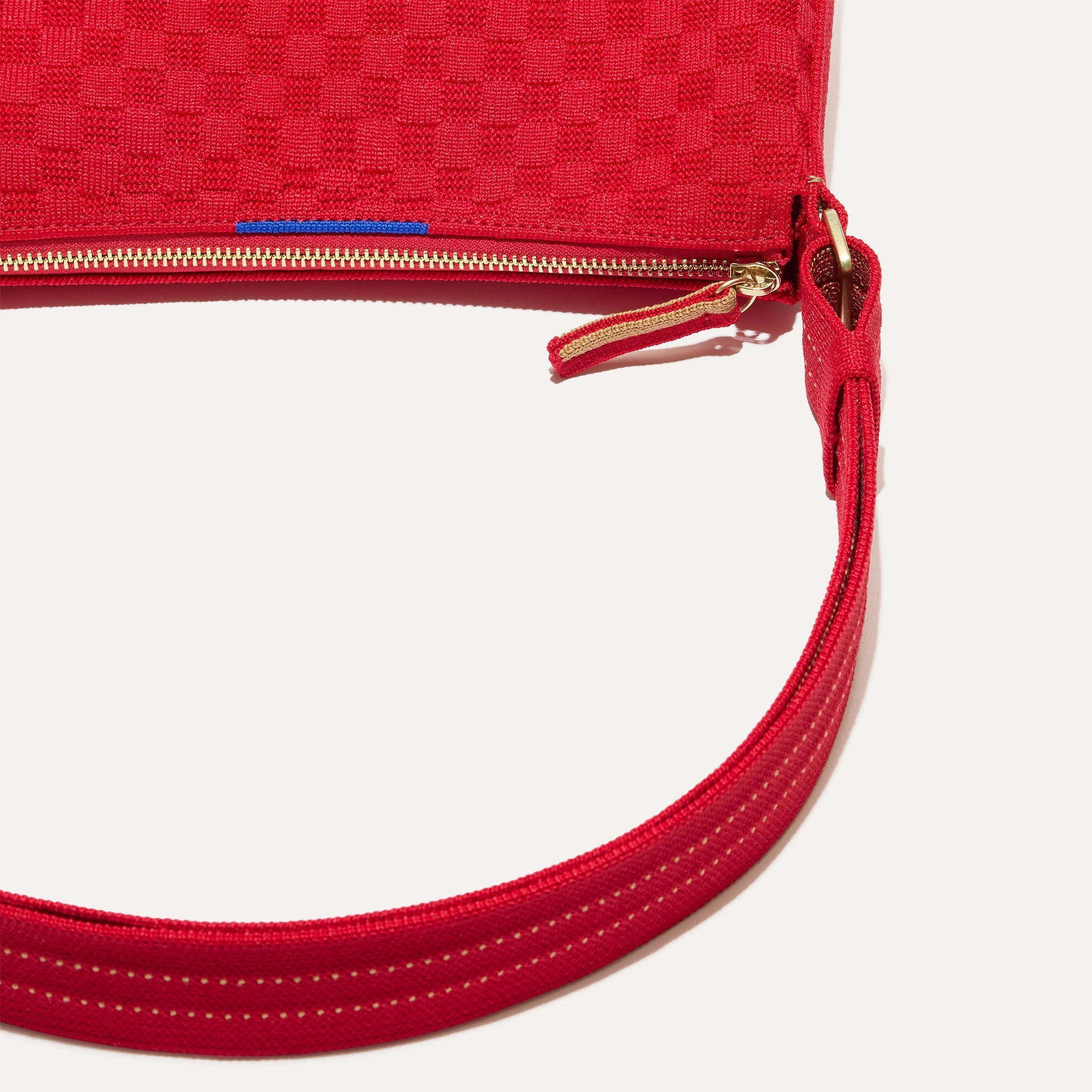 Stylish Red Crisp Basketweave Crossbody Bag for Women - Fashionable Casual Shoulder Purse for Daily Use, Shopping, and Travel