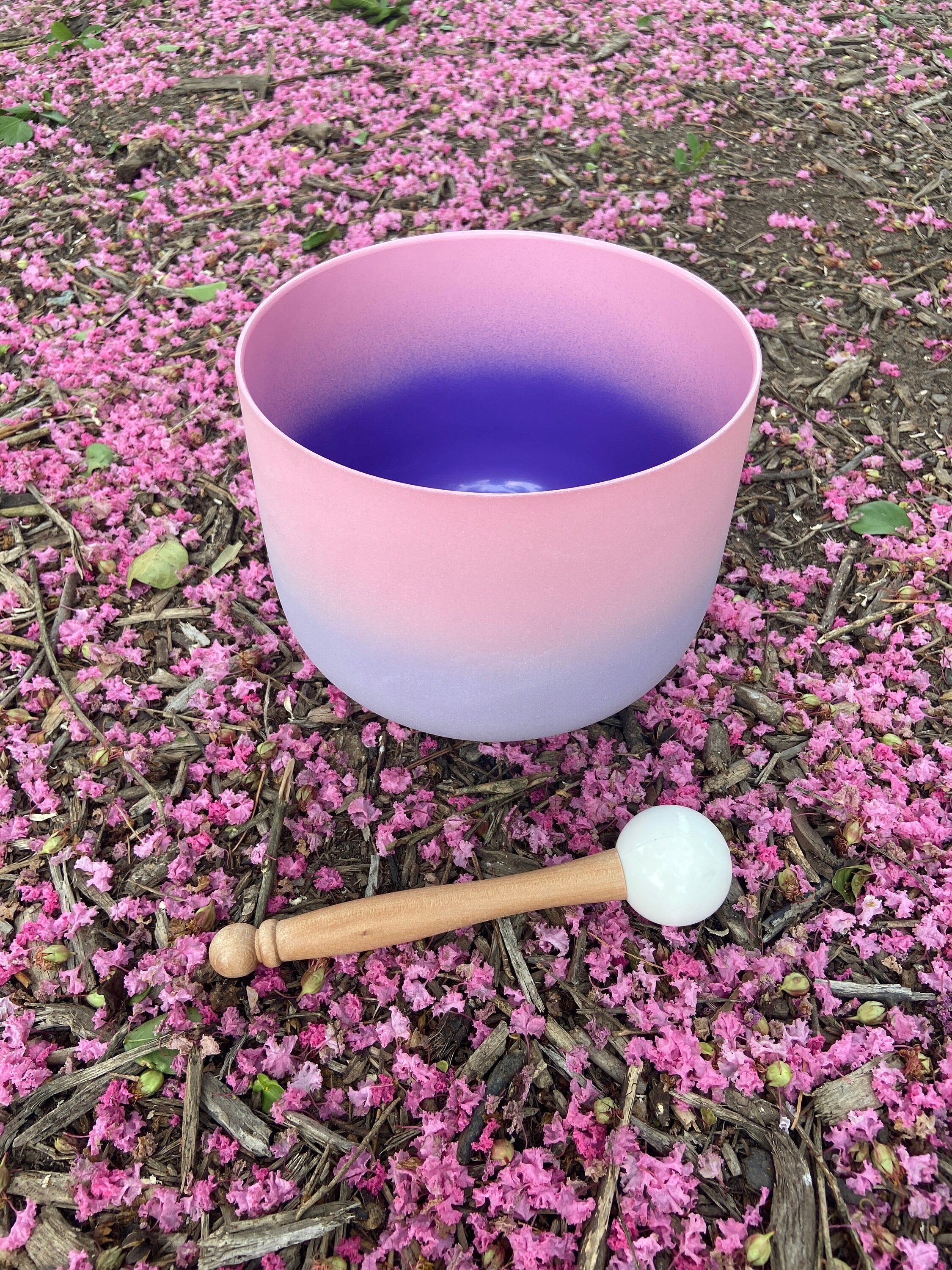 432Hz Pink Aura Quartz Crystal Singing Bowl Set with Soul Purpose Tuning Fork - 99% Pure Quartz Bowl, Mallet & Purple Carrying Case - Perfect for Meditation, Sound Healing & Chakra Balancing
