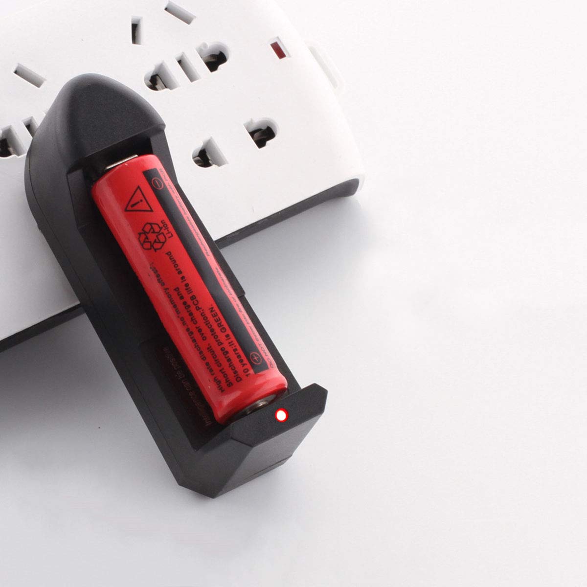 E-outstanding Black 3.7V Single Slot Wall Charger for 18650 18350 16340 14500 14000 Li-ion Rechargeable Batteries - Perfect for Flashlights, Vape Mods, and Electronic Devices