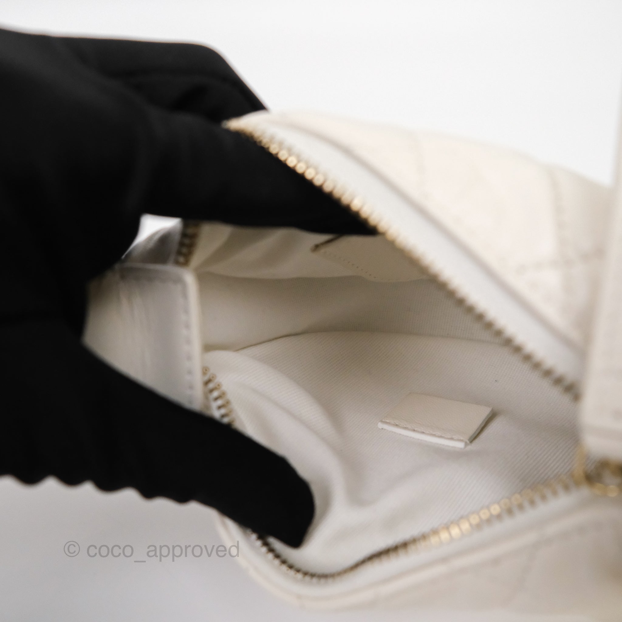 Chanel Chain Around Mini Hobo Bag in White Lambskin Leather with Gold Hardware 23C - Perfect for Evening Events & Luxury Fashion Accessories