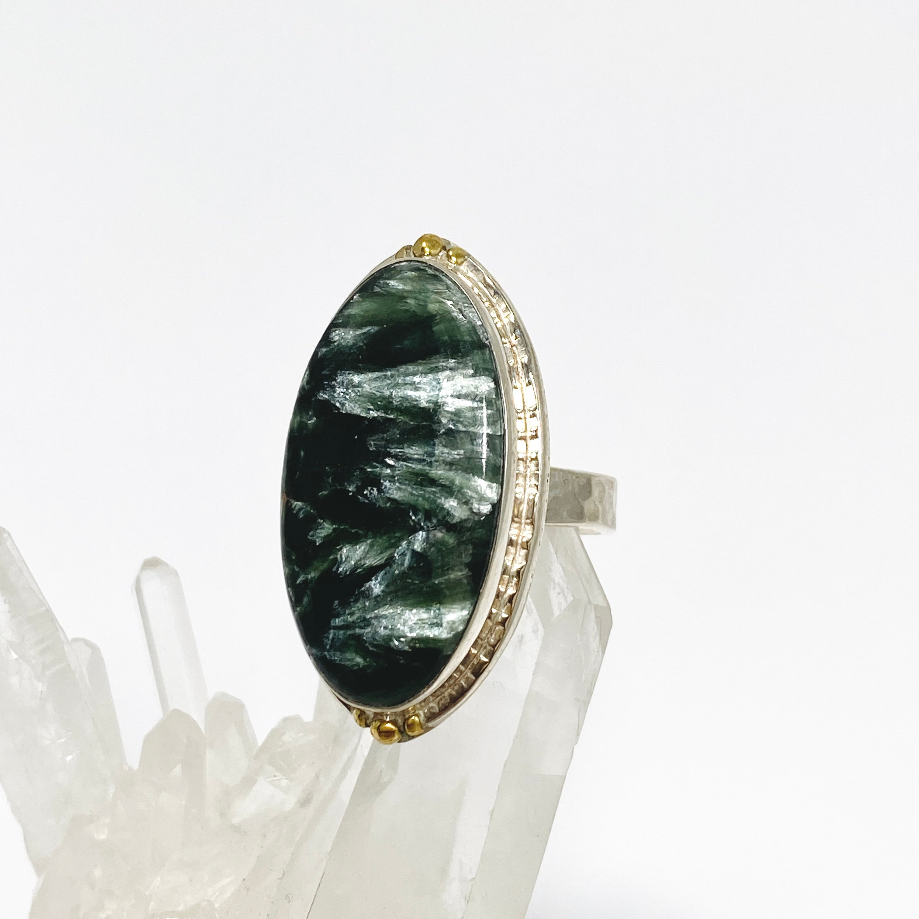 Seraphinite Oval Cabochon Ring - Size 9 Sterling Silver Jewelry KRGJ3393 | Elegant Gift for Women, Perfect for Weddings & Special Occasions