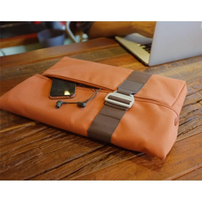 Bluelounge Protective Laptop Sleeve for 15 Inch MacBook Pro & Air - Lightweight Neoprene Case with Padded Interior for Work, Travel & School
