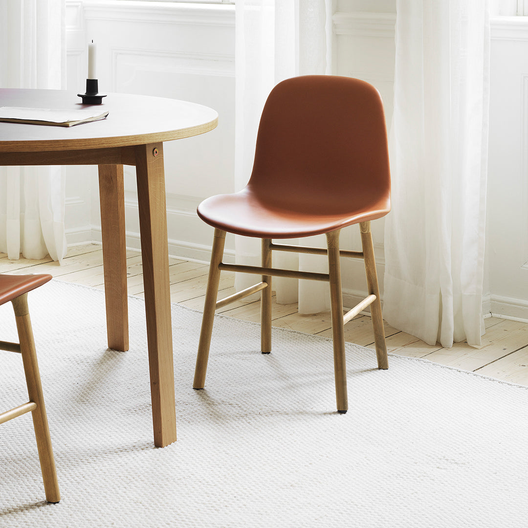 Modern Upholstered Form Chair with Solid Wood Legs - Comfortable Lounge Chair for Living Room, Bedroom, or Office