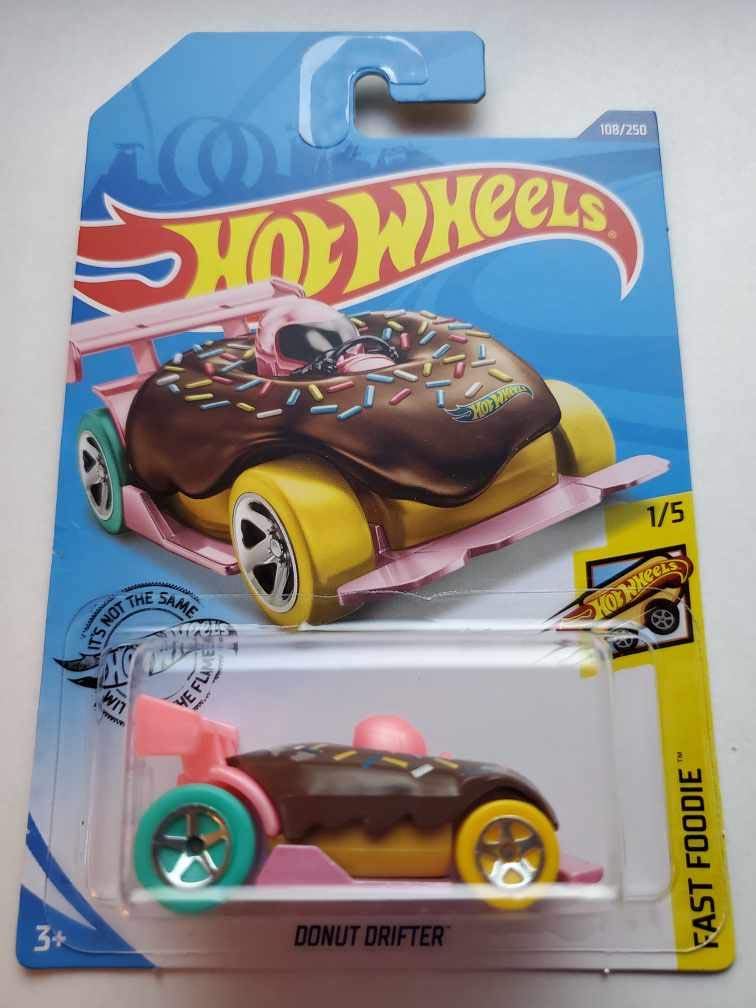 Hot Wheels 2020 Fast Foodie Donut Drifter Die-Cast Car 1:64 Scale (108/250) - Collectible Toy for Kids & Adults, Perfect for Display, Gifts & Racing Play