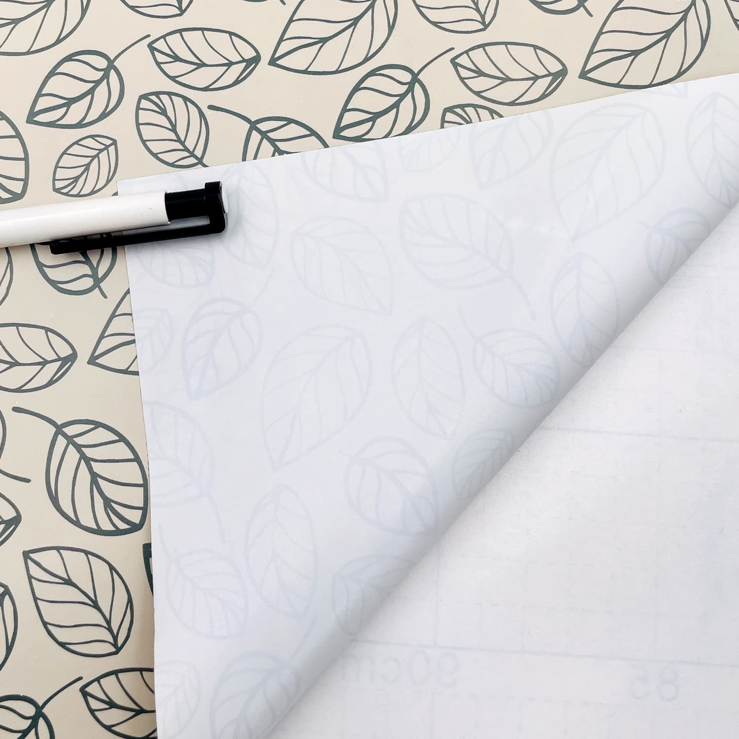 Yifely Self-Adhesive Leaf Pattern Shelf Liner - 17.7