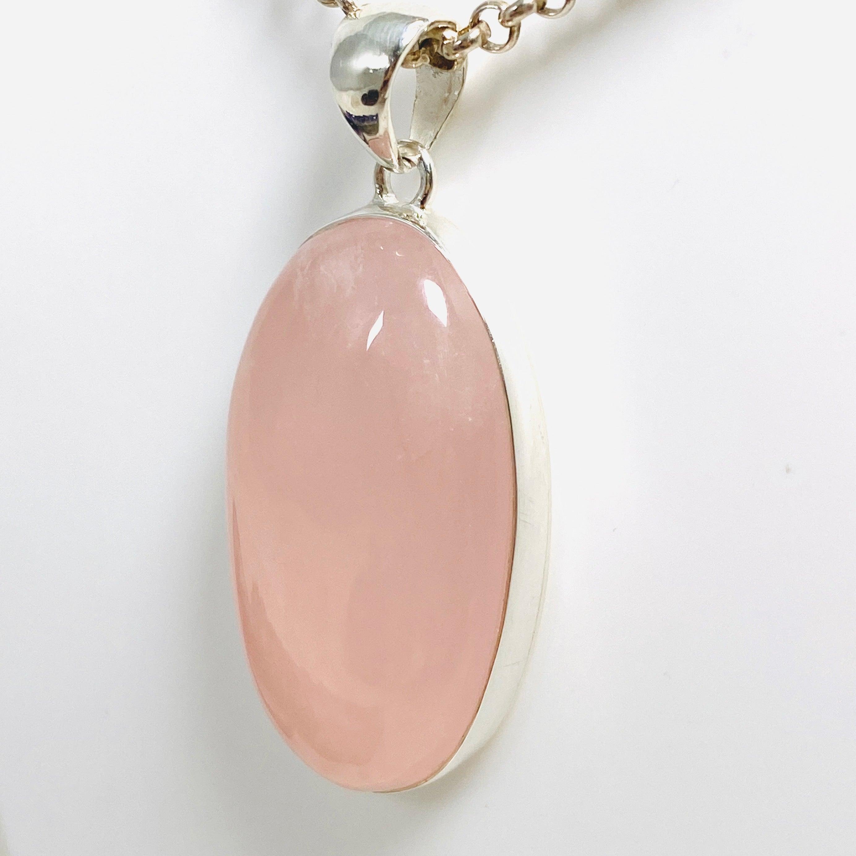 Rose Quartz Oval Pendant Necklace - Natural Healing Crystal Jewelry for Women - Elegant Gift for Valentine's Day, Birthday & Anniversary - Perfect for Meditation, Energy Healing & Spiritual Balance
