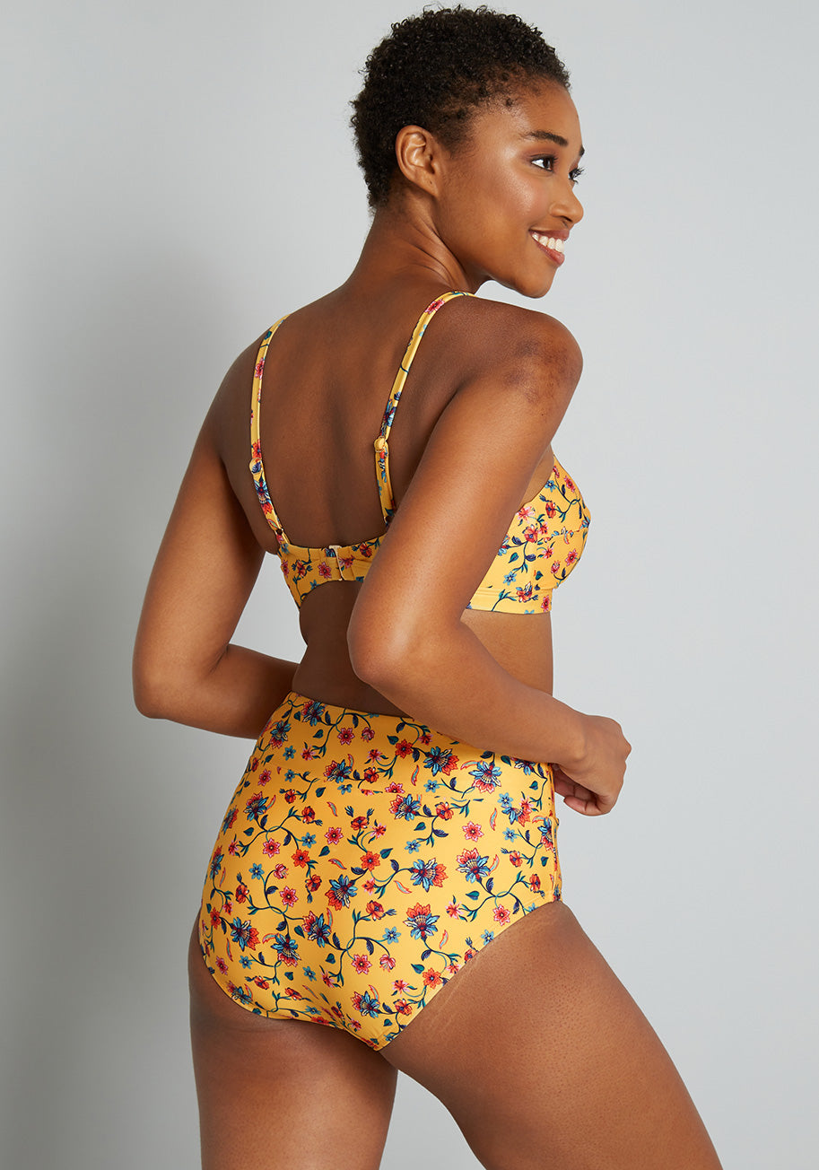 Santa Barbara Saturdays Bikini Top - Women's Swimwear for Beach & Pool - Perfect for Summer Vacations, Surfing & Sunbathing