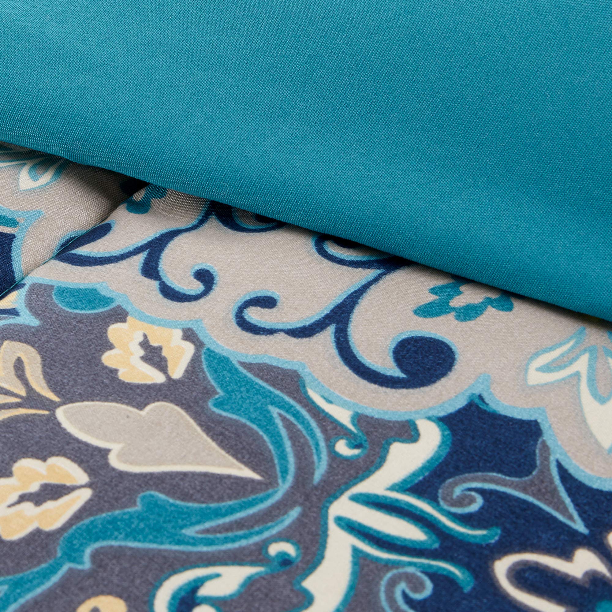 Modern Threads Granada Collection Reversible Microfiber Comforter Set - Elegant Printed Bedding Set with Comforter, Sheets, Shams & Pillow - Luxury Bedroom Decor for Master Bedroom, Guest Room & Dorm