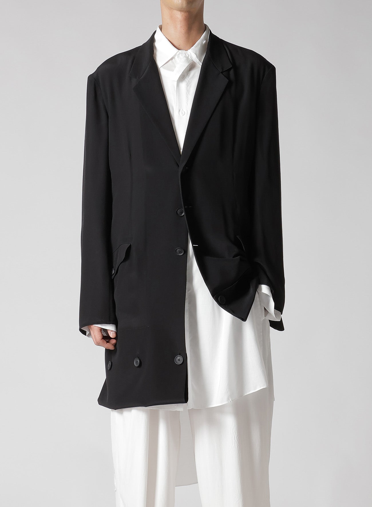 12M Silk Decine Hem Button Detail Jacket for Women - Elegant & Stylish Outerwear for Parties, Weddings & Special Occasions