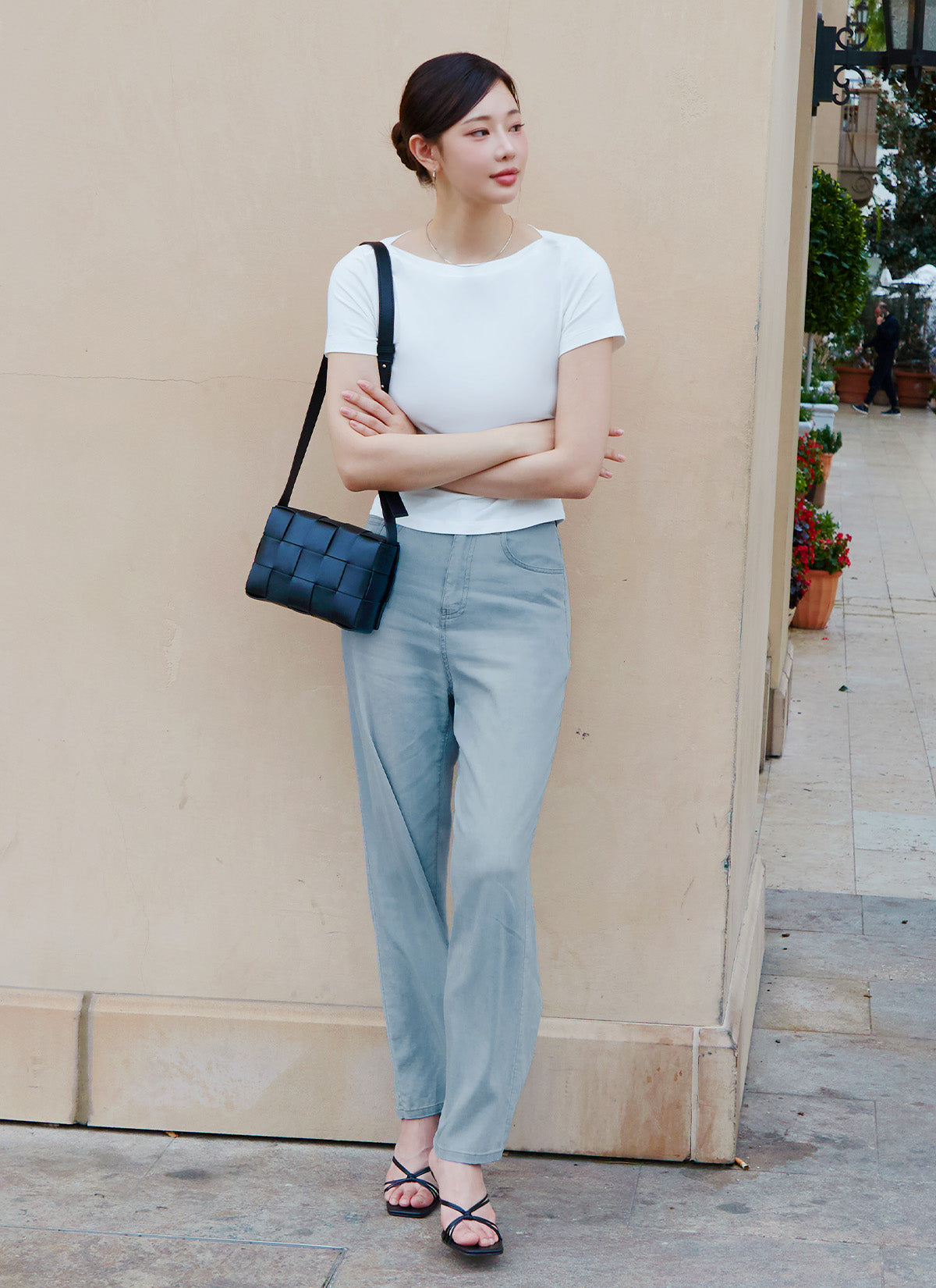 Stylish Women's High Waist Wide Leg Denim Pants - Comfortable & Trendy for Casual Outfits, Workwear, and Weekend Errands