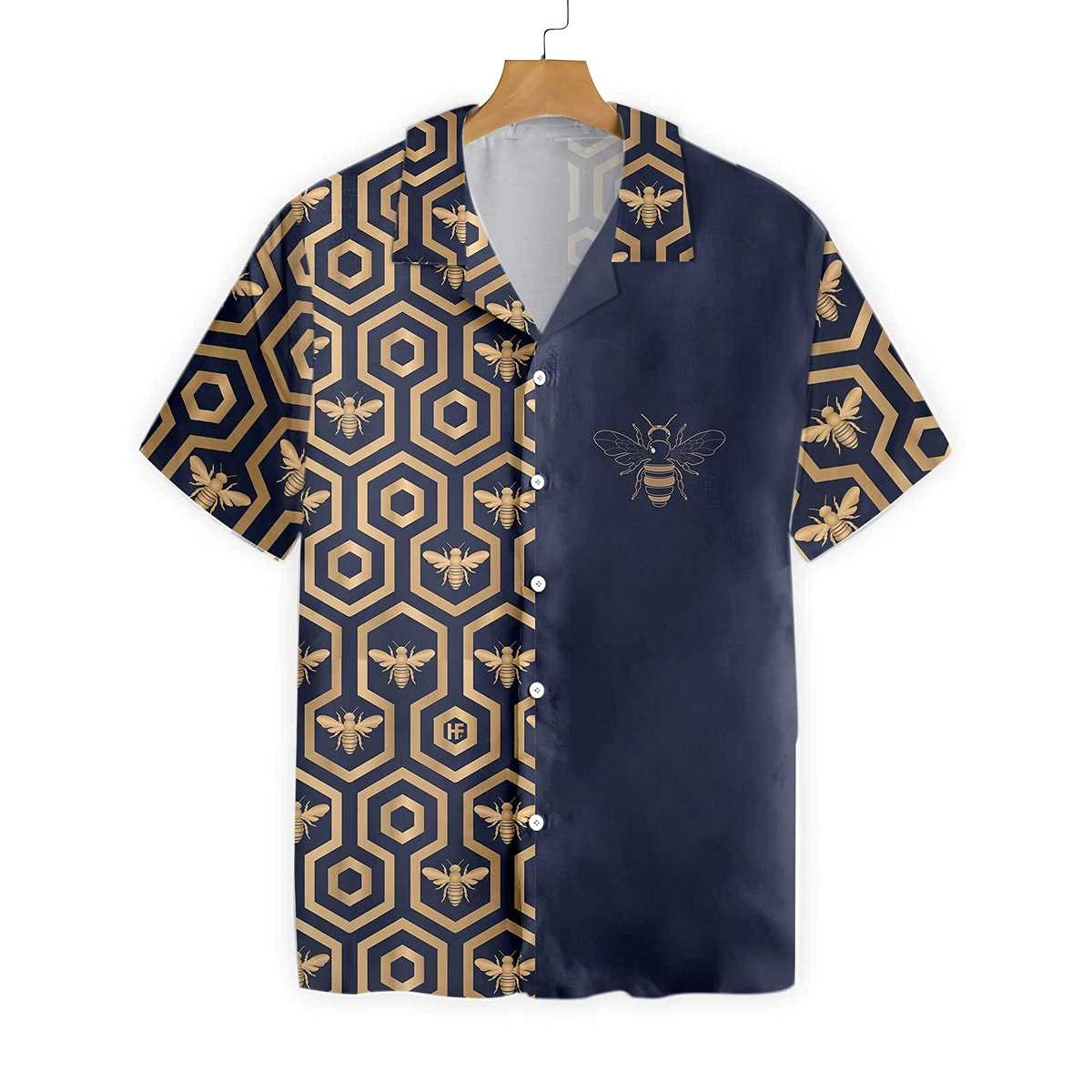 HYPERFAVOR Stylish Bee Print Shirts for Men - Fashionable Aesthetic Bee Hawaiian Shirts | Casual Summer Wear, Beach Vacation Outfit, Street Style Fashion