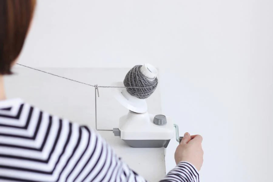 Best Yarn Ball Winder for Knitting & Crocheting - Fast & Easy Yarn Winding Tool for Handmade Crafts - Perfect for DIY Yarn Projects at Home