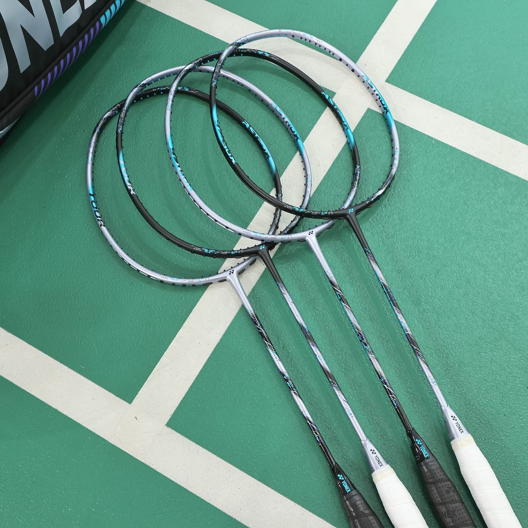 Yonex Astrox 88 S Game Badminton Racket (Silver/Black) - Pre-Strung & Ready to Play | Professional Tournament Grade for Smash Power & Control | Perfect for Competitive Matches & Training Sessions