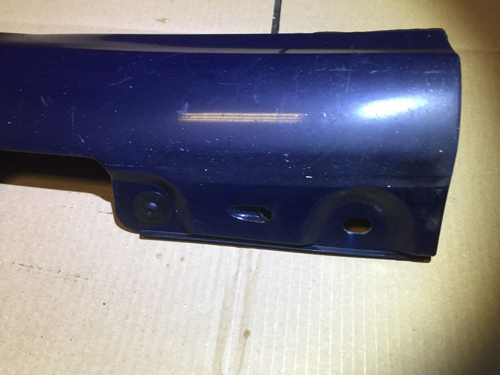 2004-2005 Mercedes Benz C240 Right Passenger Side Rocker Panel Skirt Molding OEM Replacement - Perfect for Car Restoration & Body Repair