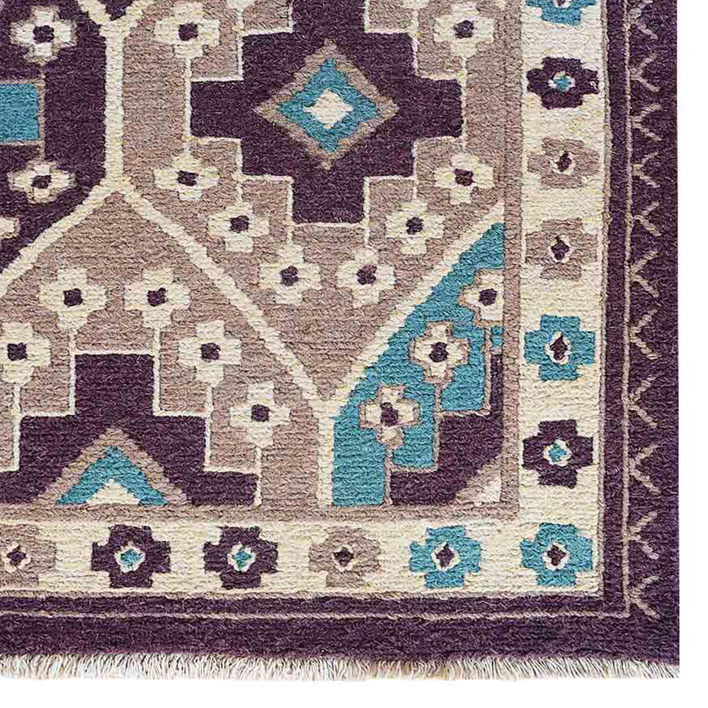 Hand Knotted Silk Rug - Luxury Elegant Design for Living Room, Bedroom & Office Decor | Soft & Durable Silk Carpet