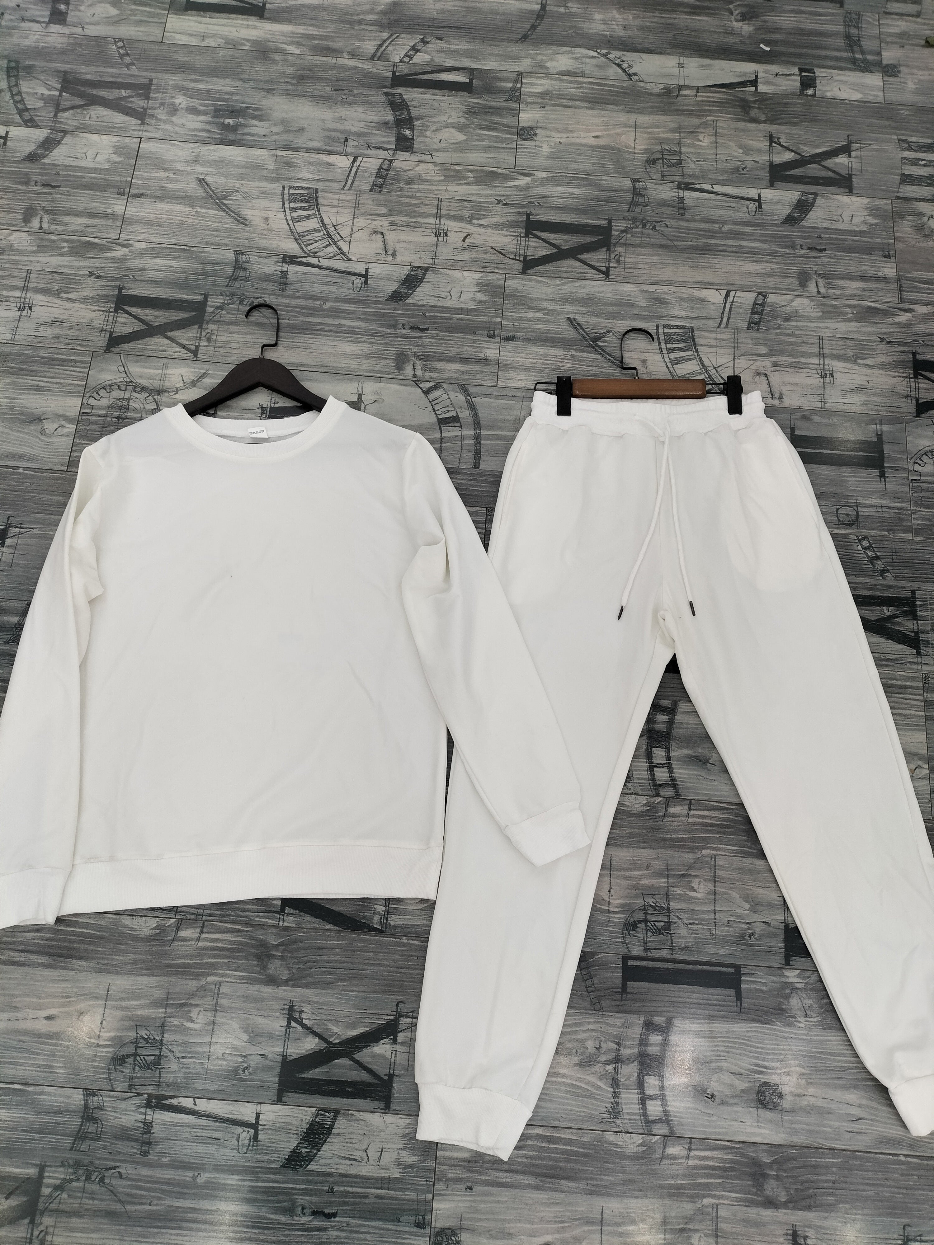Men's Athletic Casual 2-Piece Suit - Lightweight Breathable Workout Jogger Set for Gym, Running & Streetwear Fashion