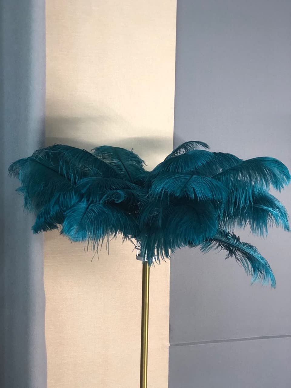 Modern Nordic Feather Floor Lamp with Brass Pipe - Palm Tree Standing Light for Living Room, Bedroom, Restaurant & Hotel Decor (110V-120V, Blue-Green) | Perfect for Cozy Ambiance, Reading Nook & Tropical-Themed Spaces