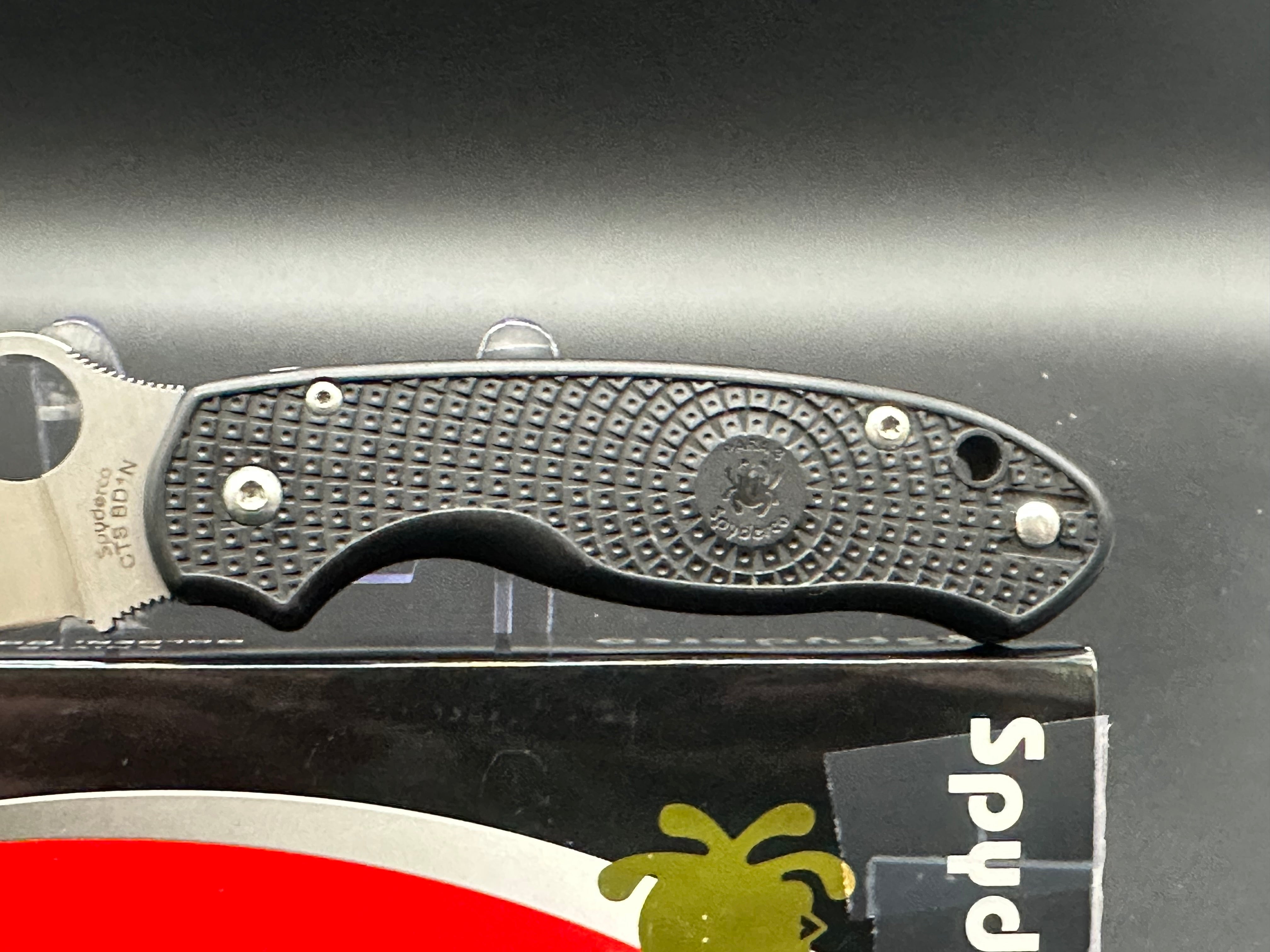 Spyderco Para 3 Lightweight Folding Knife with CTS BD1N Steel Blade - EDC, Outdoor, Camping & Everyday Carry Pocket Knife