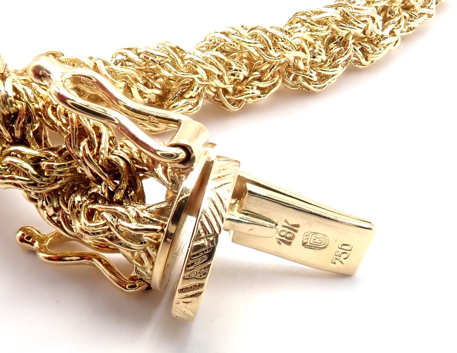 Authentic Vintage Tiffany & Co 18k Yellow Gold Basketweave Link Chain Necklace - Perfect for Elegant Evening Wear & Special Occasions