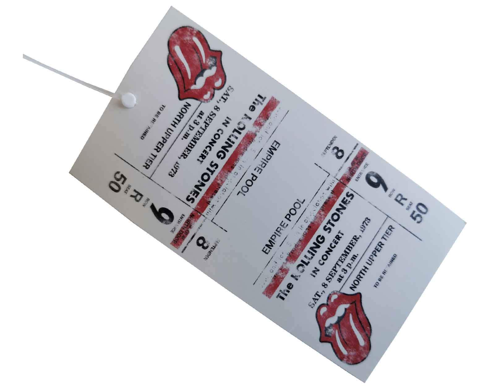 Rolling Stones Classic Tongue Logo Men's Slim Fit T-Shirt - Black X-Large | Vintage Rock Band Tee for Concerts, Casual Wear & Gift Giving