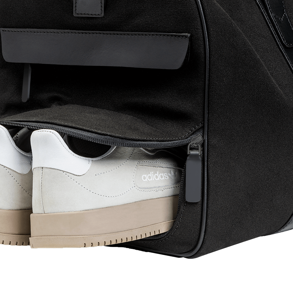 Ekster Travelteq Weekender Bag - Premium Leather Duffle for Men & Women - Perfect for Weekend Getaways, Business Trips & Gym Use