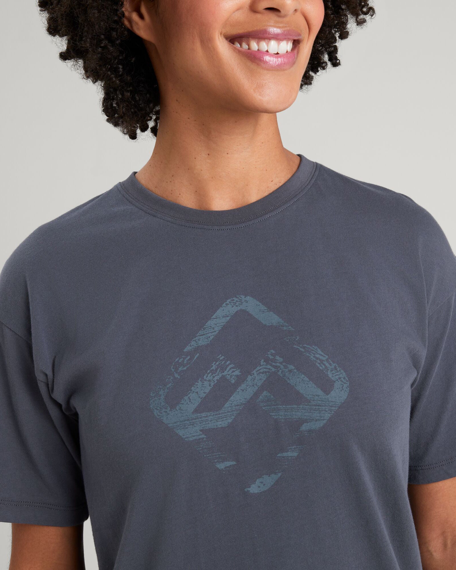 Geo Glitch Icon Women's Graphic T-Shirt - Trendy Night Outfit for Casual Wear & Street Style Fashion
