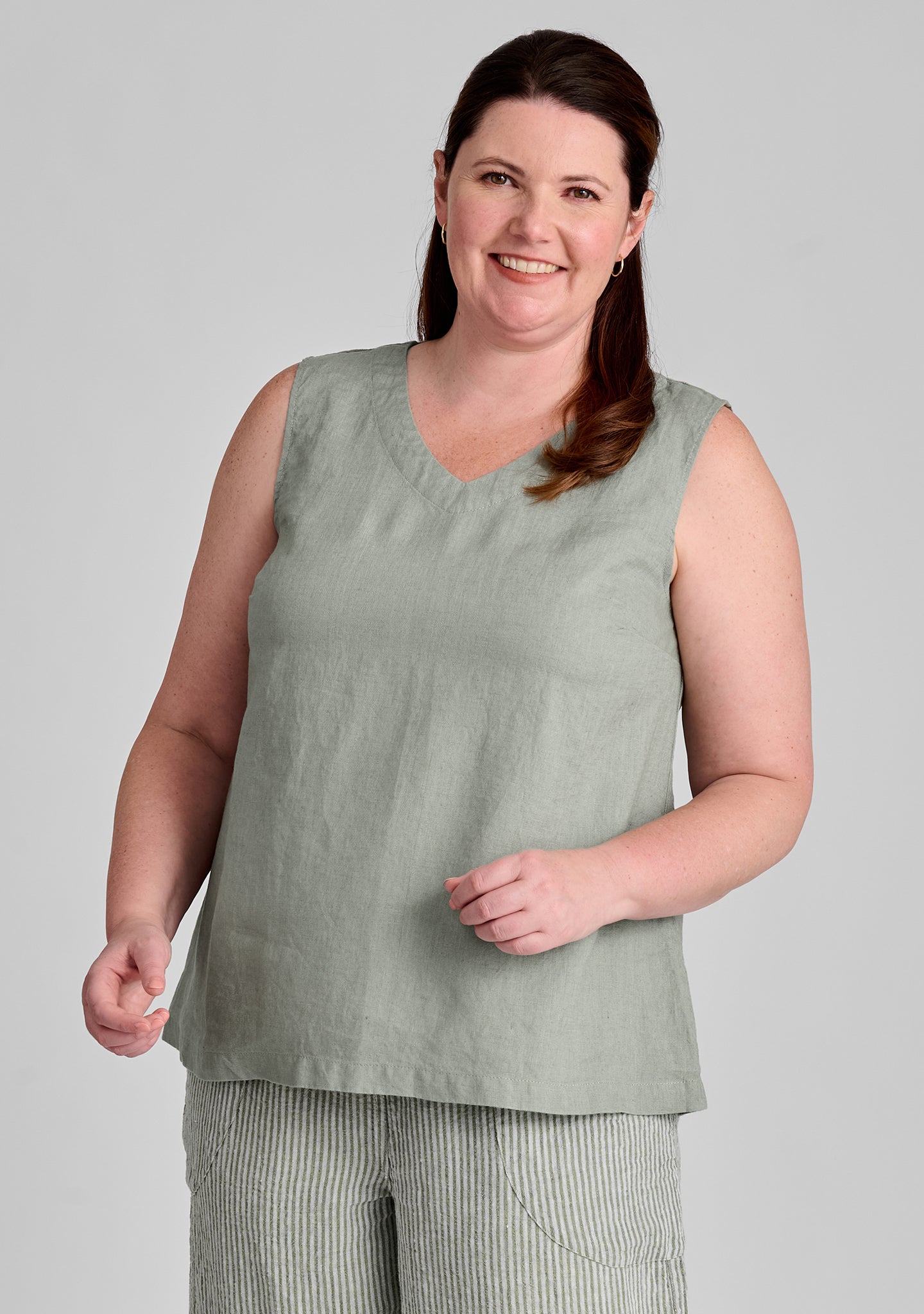 Gem Tank Linen Tank Top for Women - Breathable Summer Casual Wear, Perfect for Beach, Yoga & Everyday Outfits