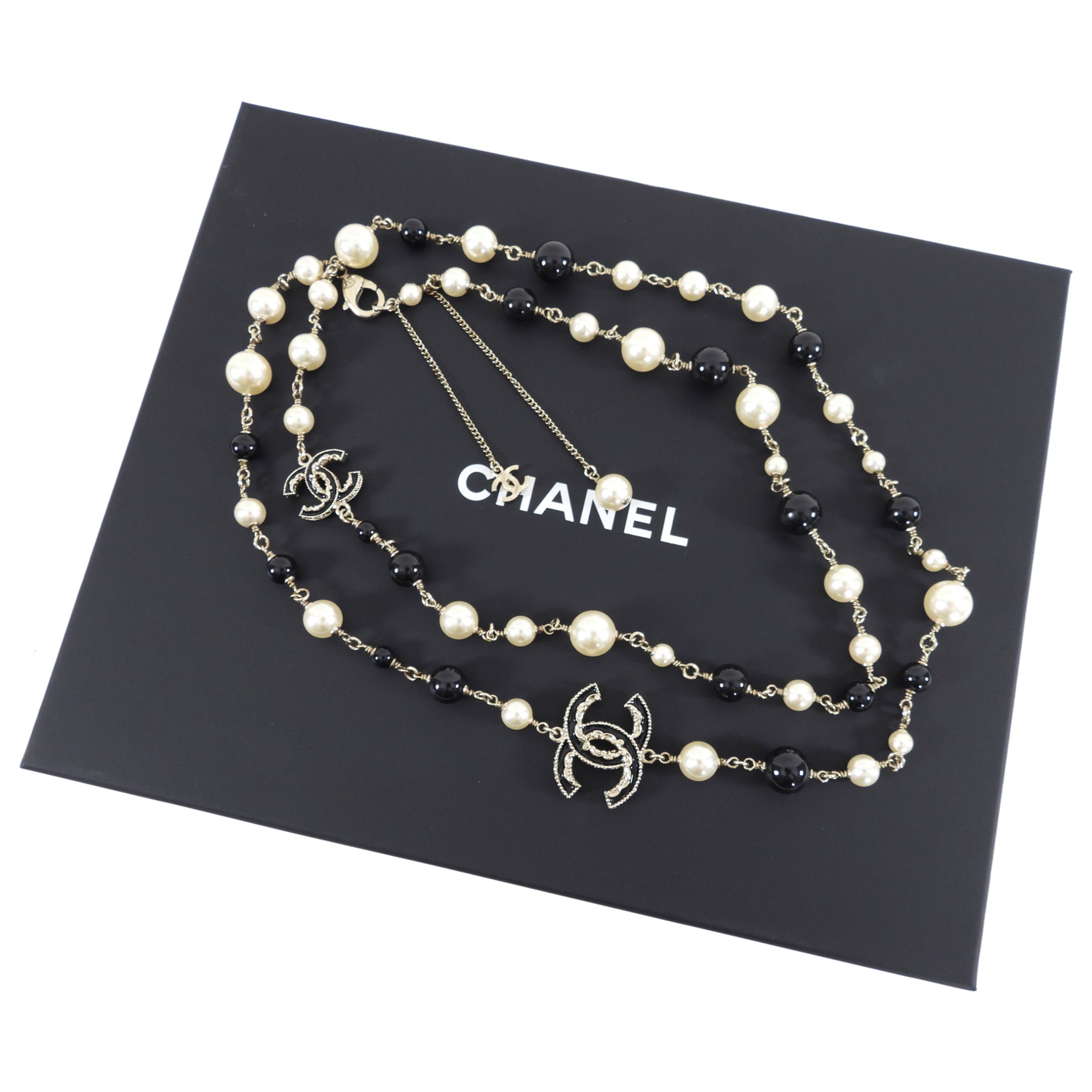 Chanel 14B Long Pearl Gripoix CC Enamel Necklace - Luxury Fashion Jewelry for Women, Perfect for Parties, Weddings & Special Occasions