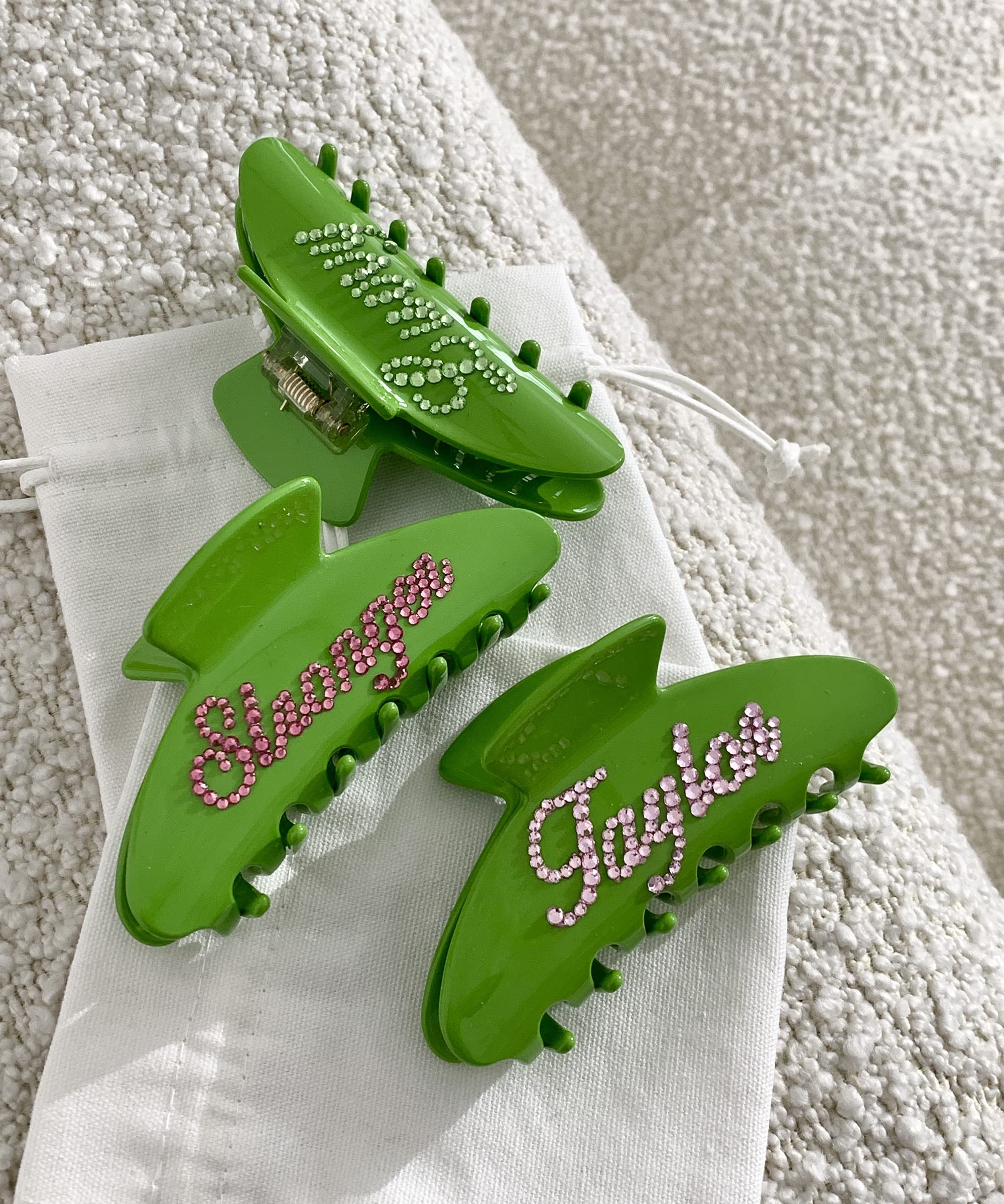 Large Hair Clips for Women - 4 Inch Green Claw Clips for Thick & Thin Hair, Fadeless Non-Slip Strong Hold (Cellulose Acetate) - Perfect for Work, Gym & Everyday Hairstyles