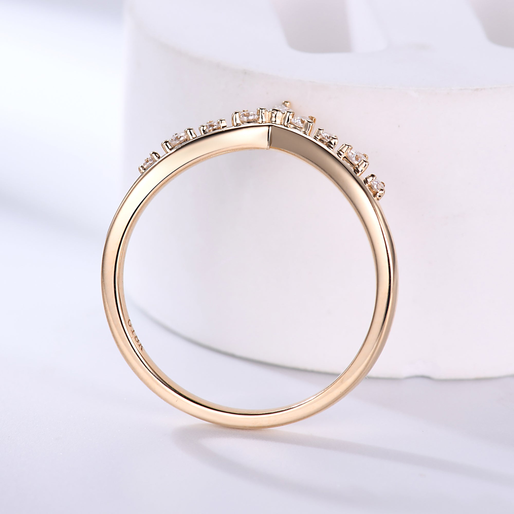 14k Yellow Gold V-Curve Moissanite Wedding Ring Set for Women - Elegant Chevron Matching Band, Perfect for Bridal Jewelry & Anniversary Gifts