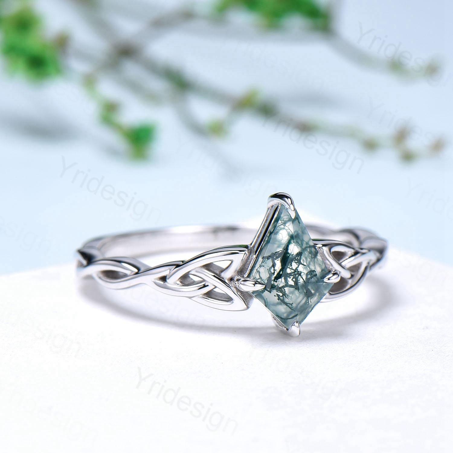 Viking Kite Cut Moss Agate Engagement Ring Set with Celtic Love Knot Moonstone Wedding Band - Vintage Unique Twisted Green Crystal Bridal Jewelry for Norse Wedding, Handfasting Ceremony & Boho Bridal Fashion