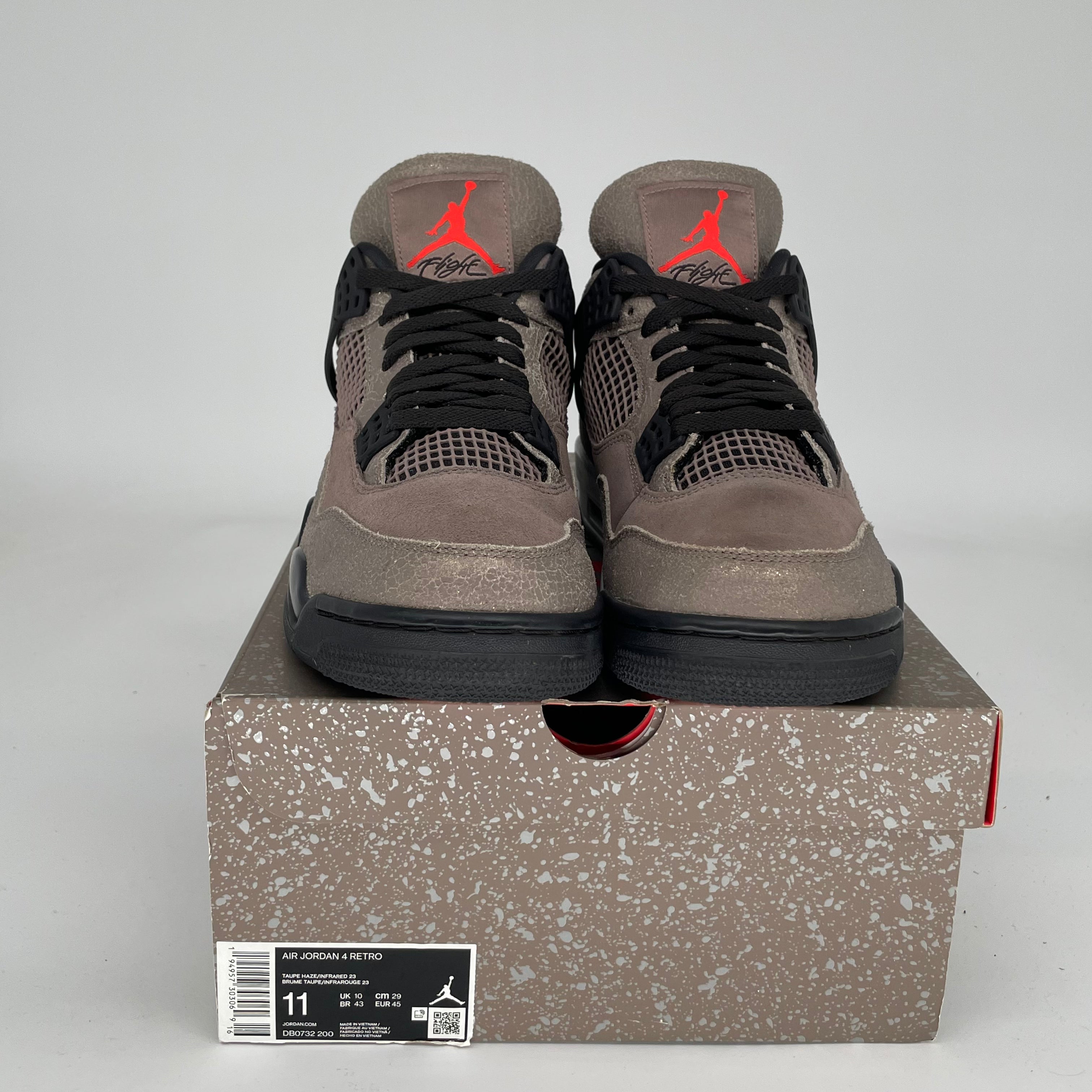 Original Title: AIR JORDAN 4 TAUPE HAZE SIZE 11 DB0732 200   Optimized Title: Air Jordan 4 Retro 'Taupe Haze' Men's Basketball Shoes - Size 11 (DB0732-200) - Perfect for Streetwear & Sneaker Collectors