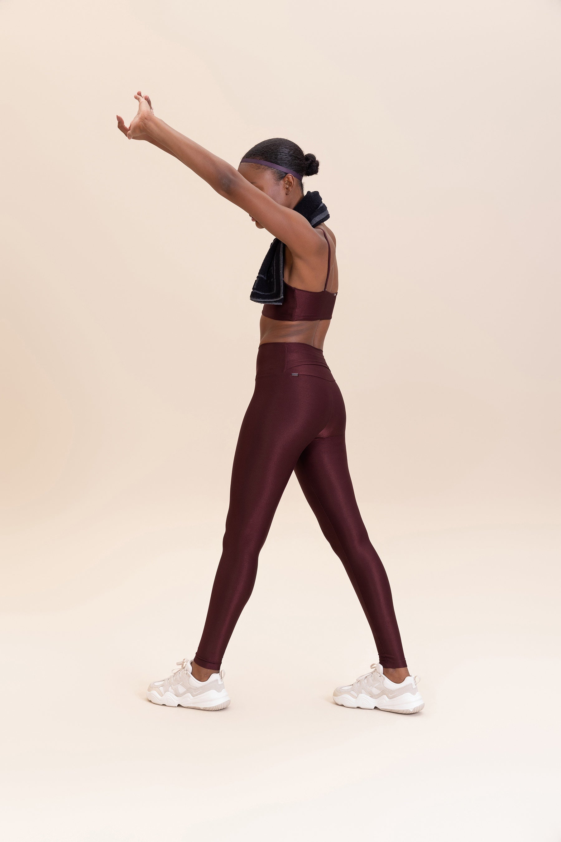 Allure® Adaptiv High-Waisted Yoga Leggings for Women - Stretchy, Breathable & Comfortable Workout Pants - Perfect for Yoga, Gym & Everyday Wear