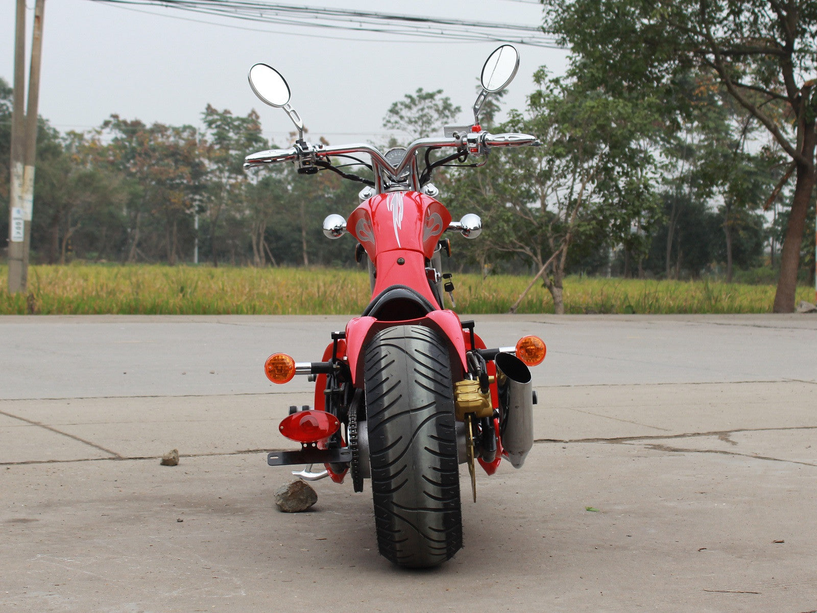 Venom Villain 250cc Chopper Motorcycle - 5-Speed Manual Transmission for Cruising & Adventure Riding