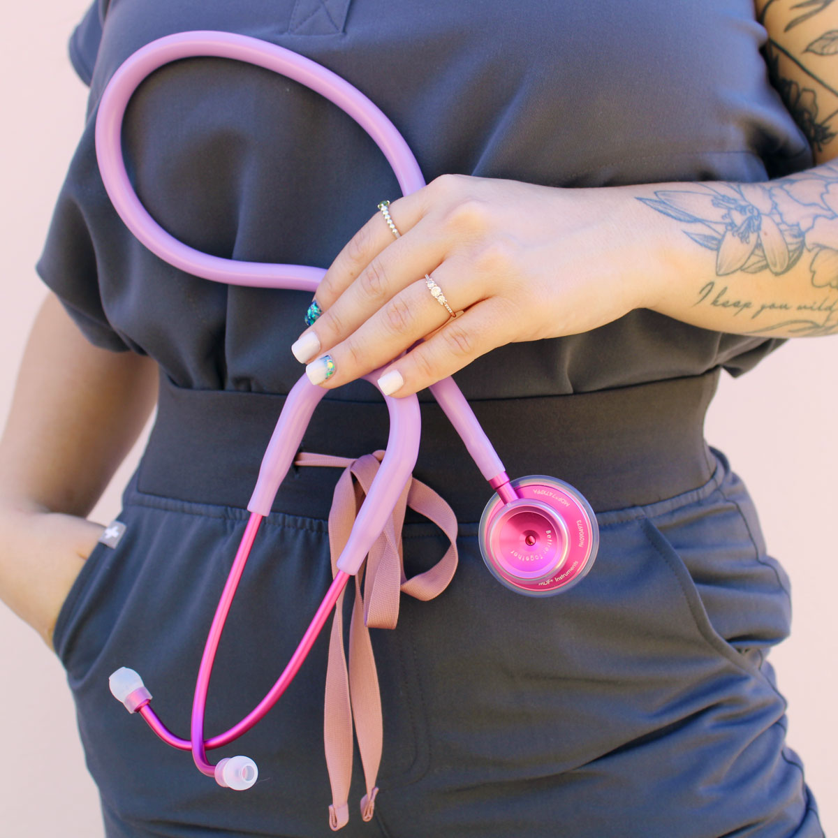 Premium Pink Stethoscope for Medical Professionals - Lightweight Pinkalloy Chestpiece & Soft Ear Tips - Ideal for Nurses, Doctors & Students in Hospitals, Clinics & Home Use