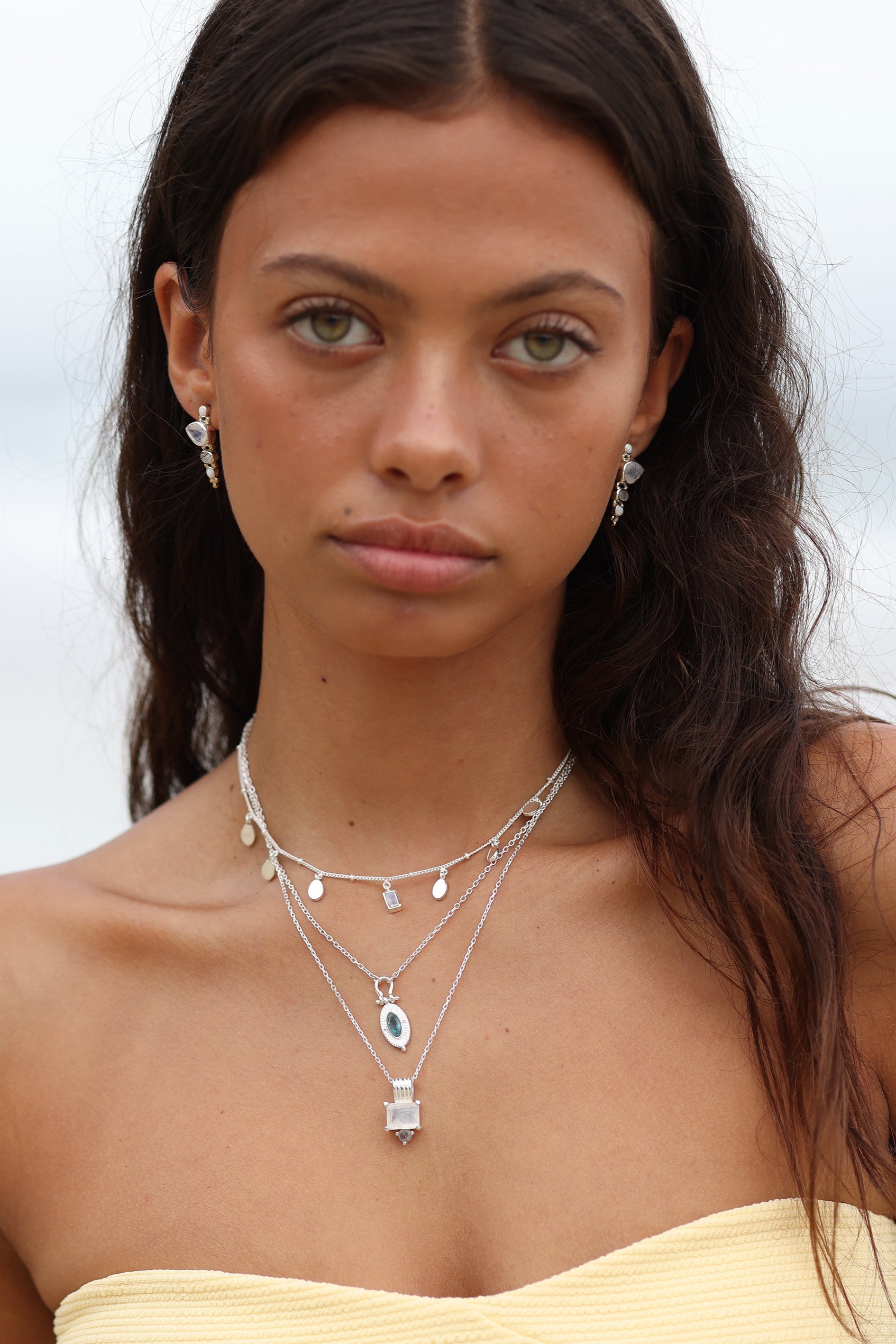 Radiance Apatite Silver Necklace for Women - Elegant Healing Crystal Jewelry for Meditation, Energy Balancing & Spiritual Gifts