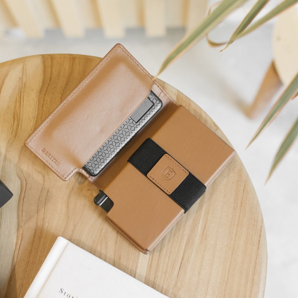 Ekster Premium RFID Blocking Wallet - Slim & Secure Metal Card Holder for Men & Women | Perfect for Travel, Business & Everyday Use