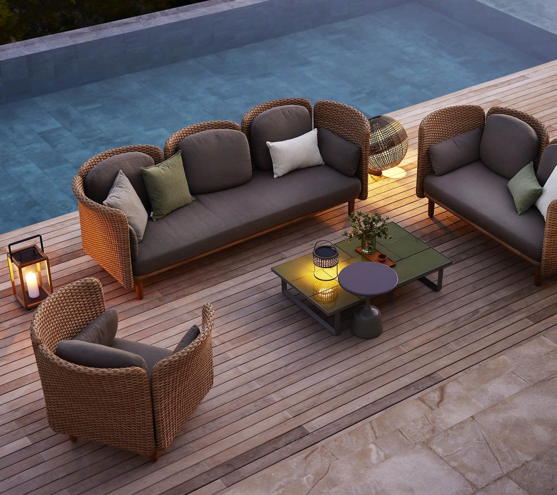 Premium Arch Outdoor Lounge Chair with Low Arm & Back Support - Perfect for Patio, Garden, Poolside & Backyard Relaxation