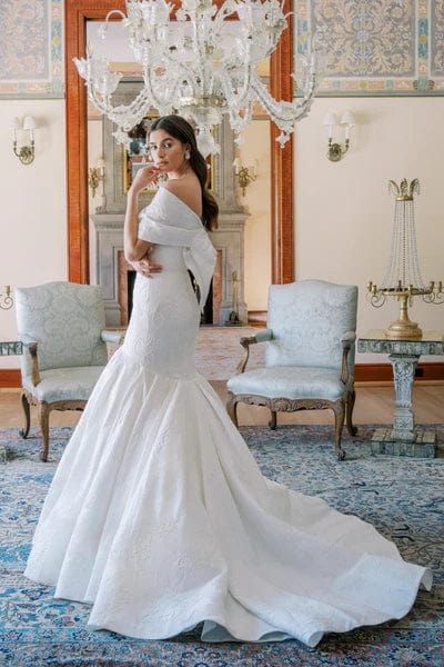 Anne Barge Azzura Wedding Dress - Size 10 | Elegant Bridal Gown for Church Ceremony & Formal Reception