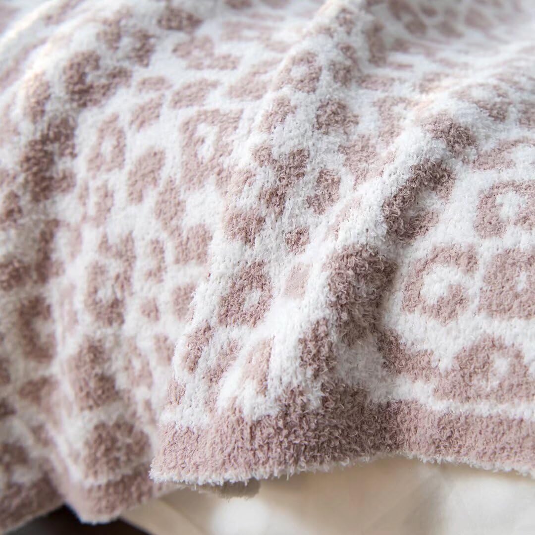 GY Ultra Soft Leopard Print Throw Blanket - Lightweight Warm Reversible Fluffy Cheetah Blanket for Couch, Sofa & Bed Decor - Beige - Perfect for Cozy Evenings, Movie Nights & Home Styling