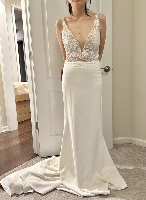 Wtoo by Watters Skylar Wedding Gown - Elegant A-Line Bridal Dress for Romantic Ceremonies & Formal Events