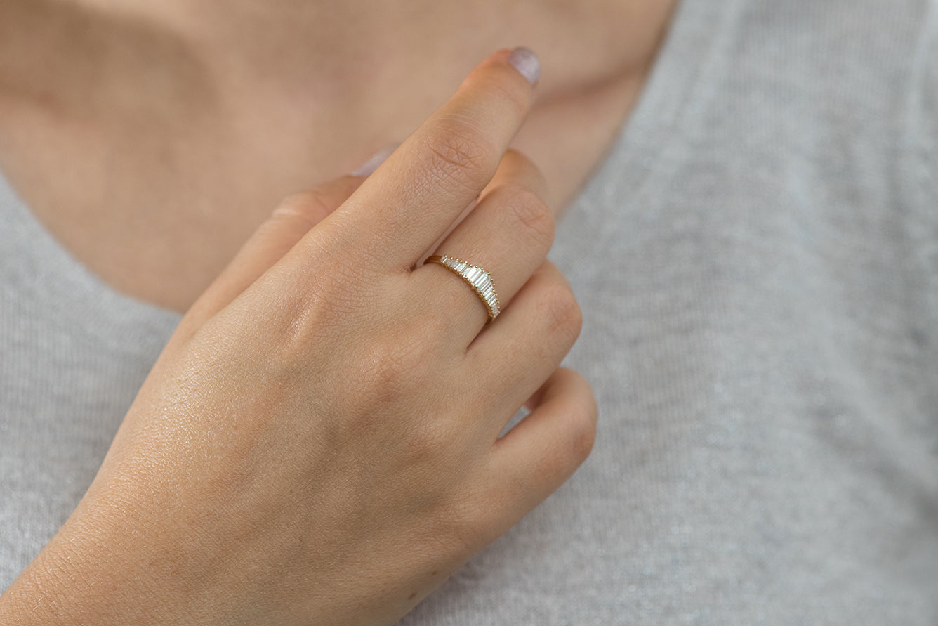 Art Deco Engagement Ring with Diamond Tiara - Vintage-Inspired Wedding Band for Women - Perfect for Bridal, Proposal & Anniversary Gifts