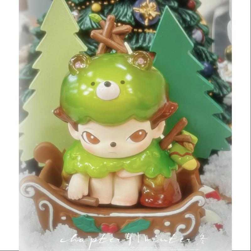 DIMOO Letters from Snowman Series - MERRY CHRISTMAS Collectible Figure | Cute Christmas Decor for Home, Office & Gift Giving