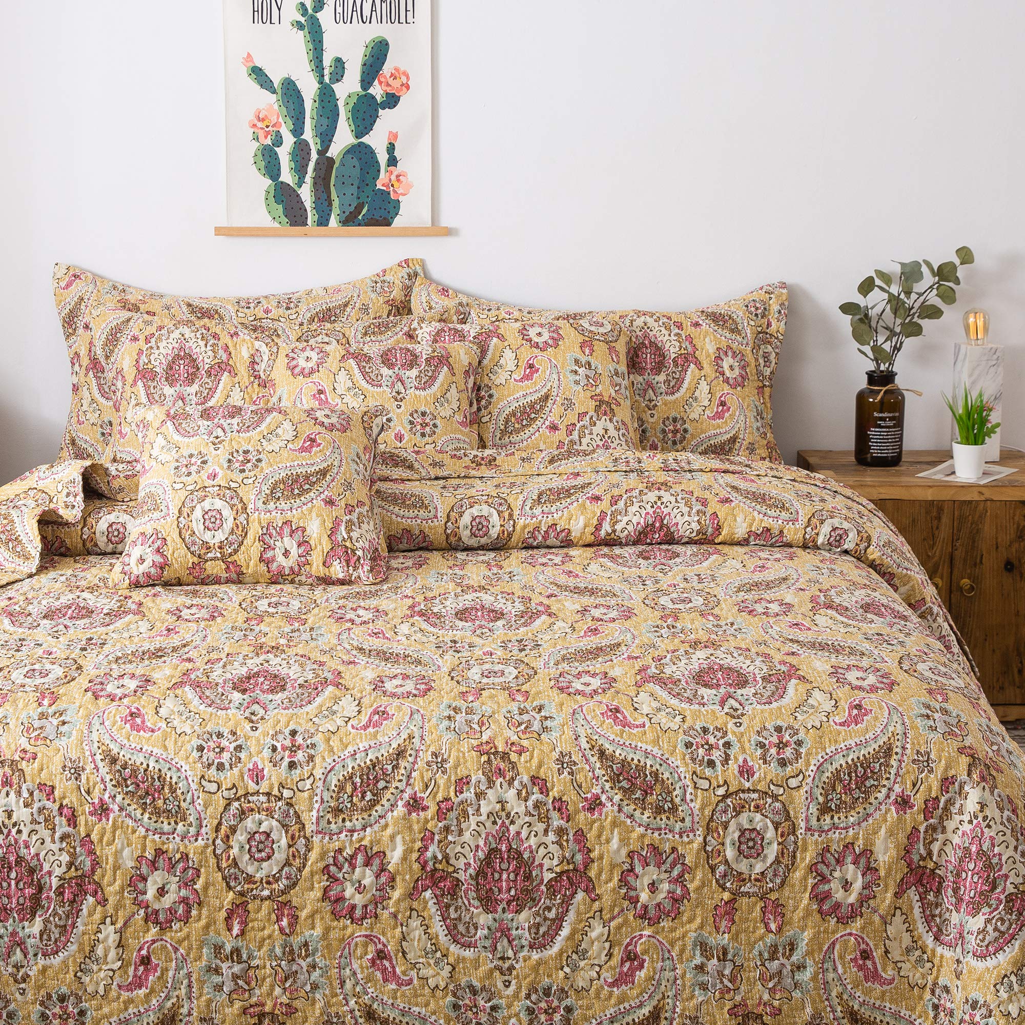 Tache King Size Bed Quilt Set - Lightweight Yellow Pink Gold Boho Floral Paisley Damask Summer Coverlet - 3 Piece Medallion Design Quilt for Bedroom Decor | Perfect for Guest Rooms, Master Bedrooms & Bohemian Style Homes