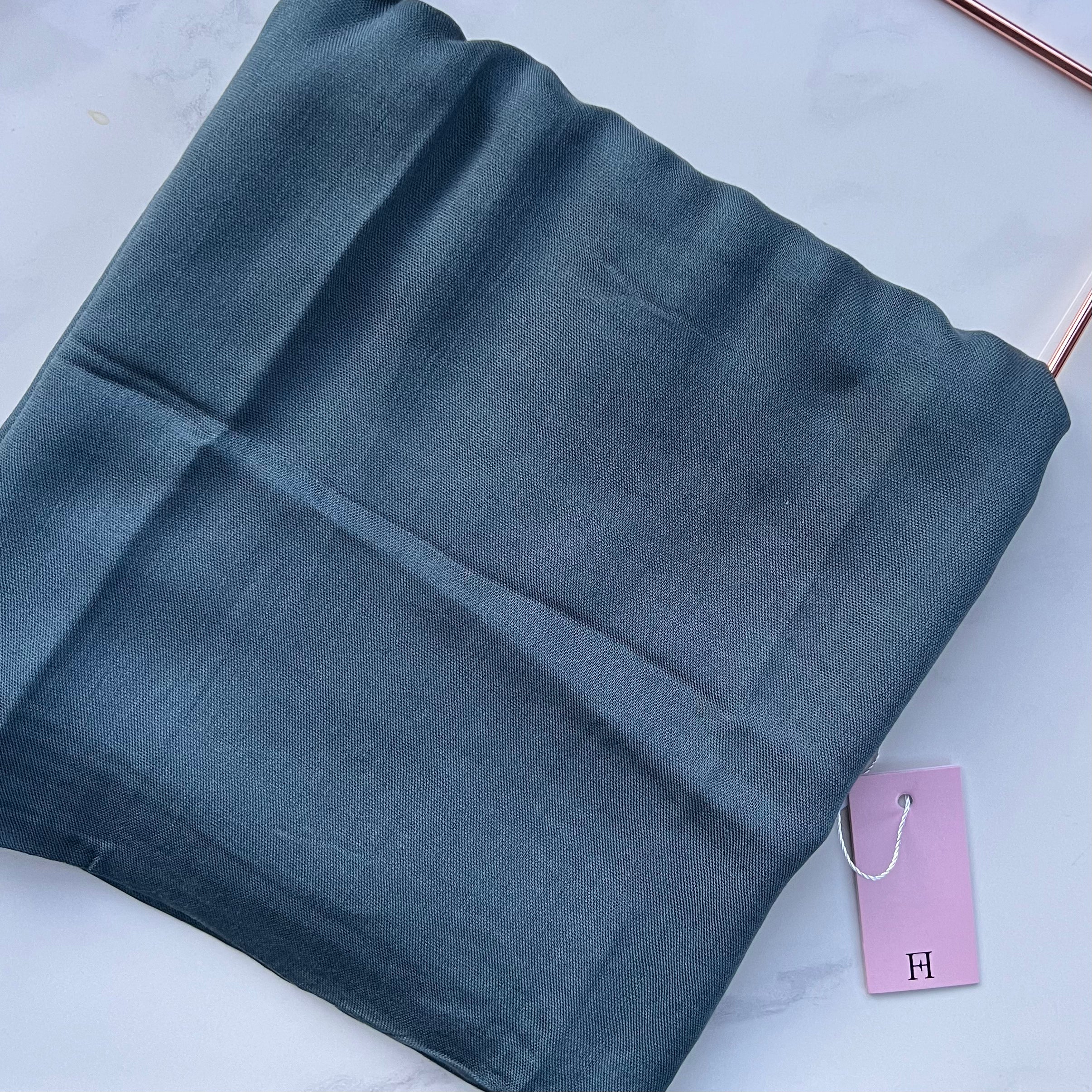 Premium Modal Fabric - Soft & Breathable Material for Comfortable Clothing, Dresses & Loungewear - Perfect for Home, Travel & Everyday Wear